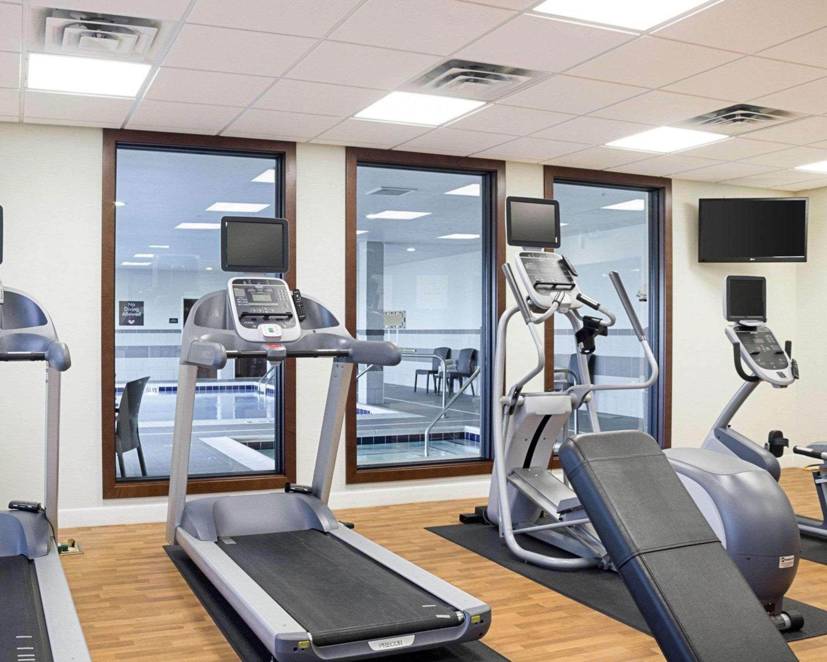 Comfort Suites Fargo Medical Center Esterno foto