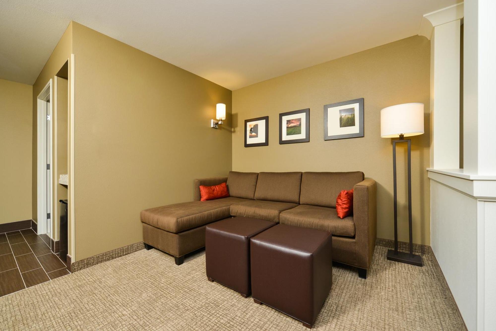 Comfort Suites Fargo Medical Center Esterno foto