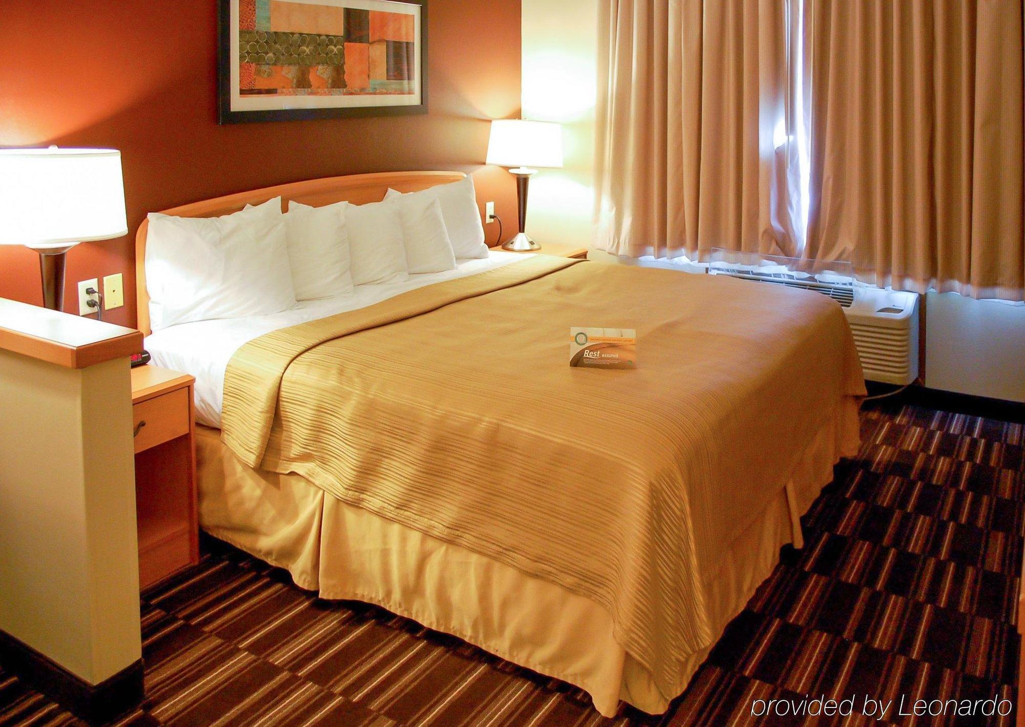 Comfort Suites Fargo Medical Center Esterno foto