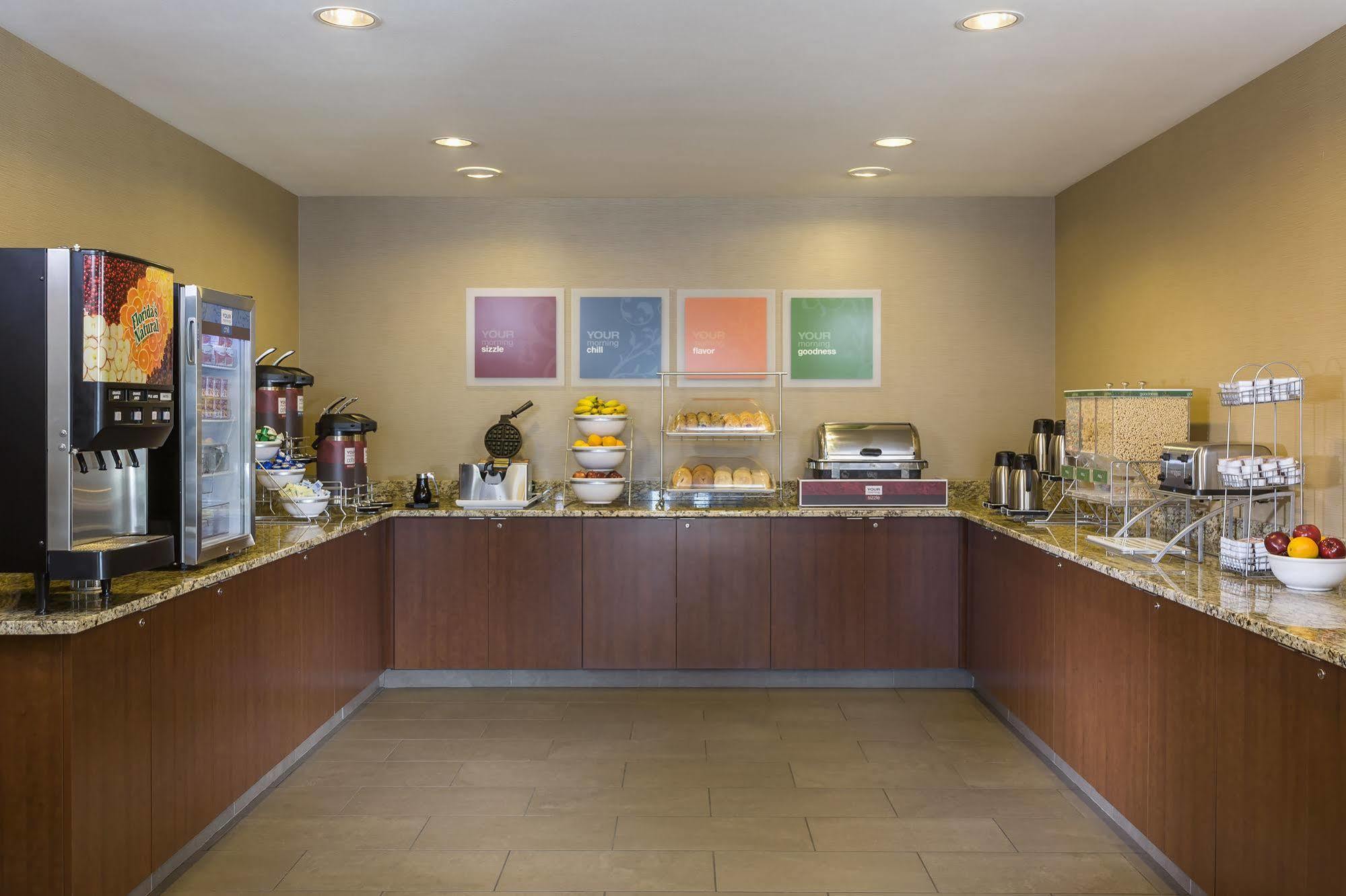Comfort Suites Fargo Medical Center Esterno foto